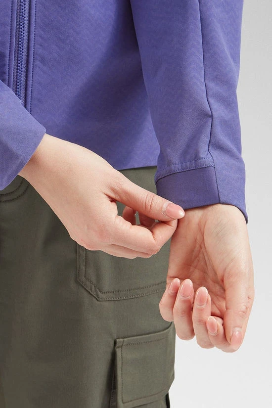 Patagonia Womens R1 Crossstrata Hoody Jacket - Image 9