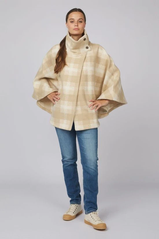 Womens Helena Poncho - Image 6