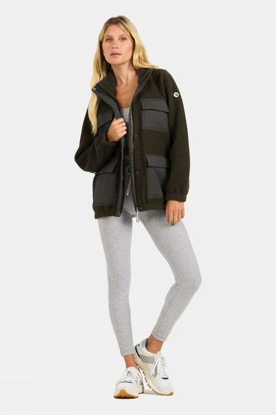 Vuori Womens Utility Sherpa Jacket - Image 5