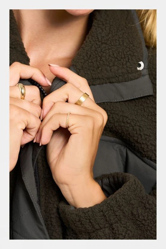 Vuori Womens Utility Sherpa Jacket - Image 8