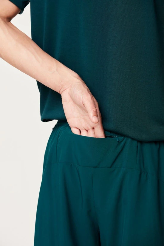 Picture Mens Woodah Shorts - Image 7