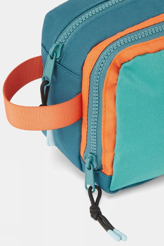 Travel Recycled Wash Bag - Image 3