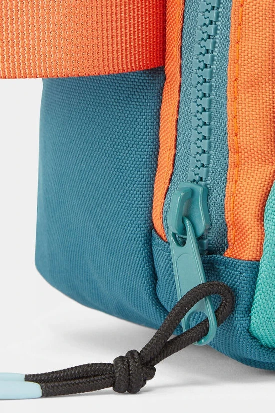 Travel Recycled Wash Bag - Image 4