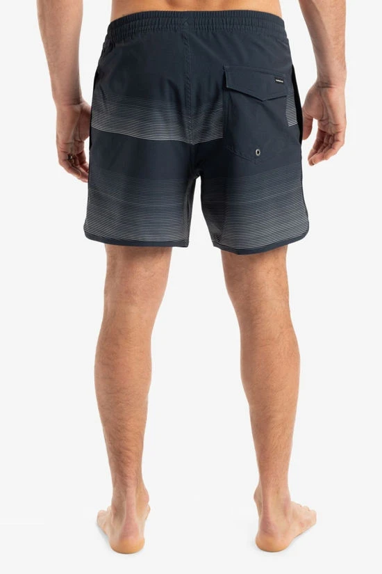 Quiksilver Mens Surfsilk Scallop Volley 16" Swim Shorts - Image 4